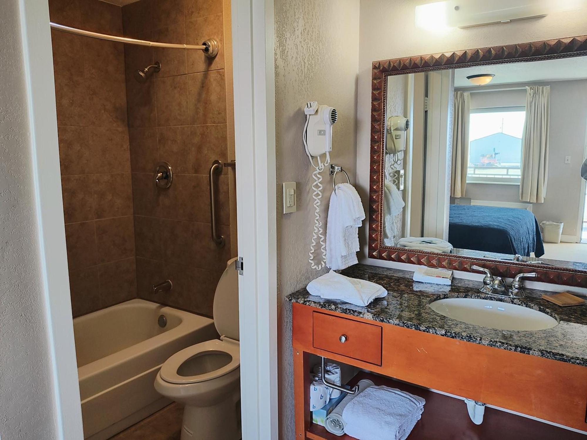 The Lodge At Russell - Russell Inn Quarto foto